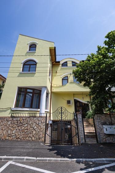 Vila - Parcul Carol - 13 Camere - Pretabil Gradinita - Autorizata - 42