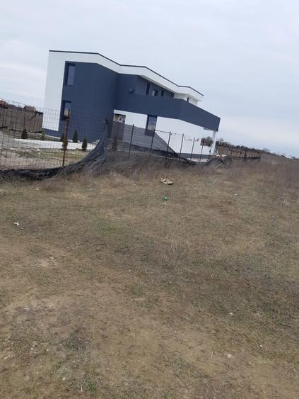 Teren Intravilan metro - 3