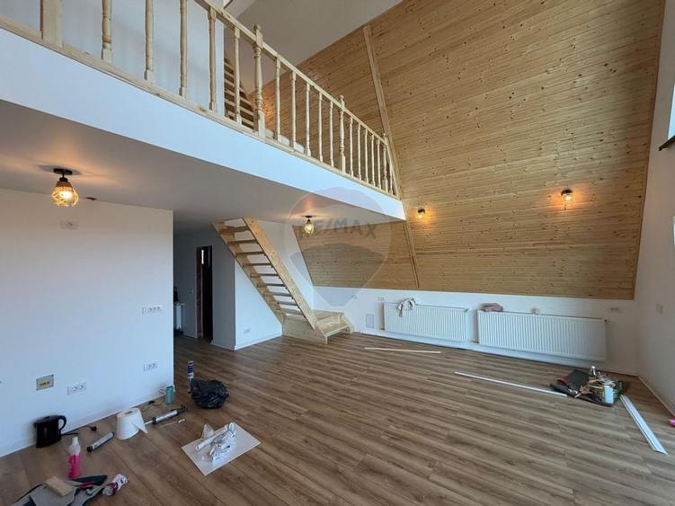 De vanzare Cabana A-Frame cu 1850 mp teren in zona Pucioasa, DB - 6