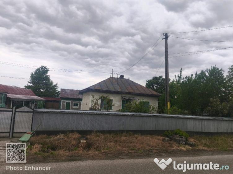 2 Case + 1600 mp Teren, zona centrala Balinesti, Siret - 6