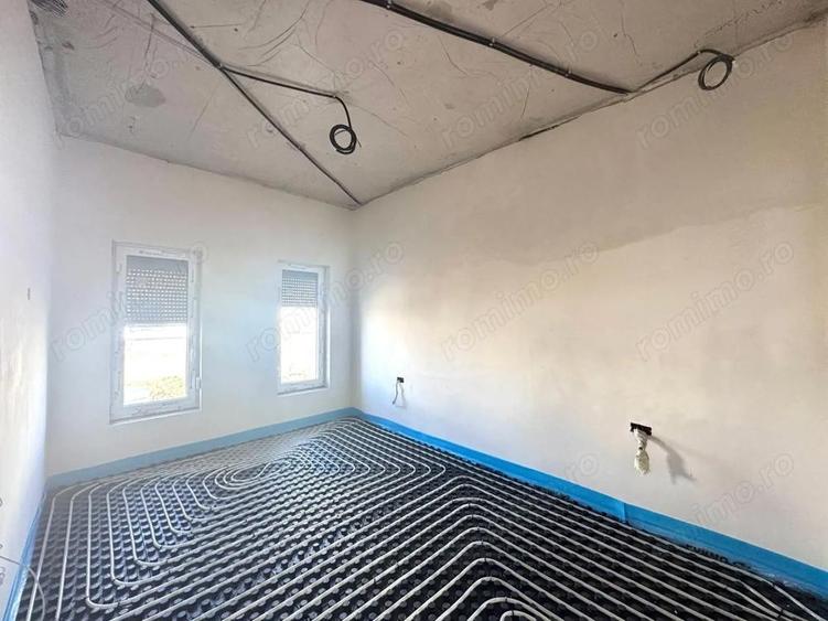 Duplex pe parter - 3 camere - teren generos - Sacalaz - 5