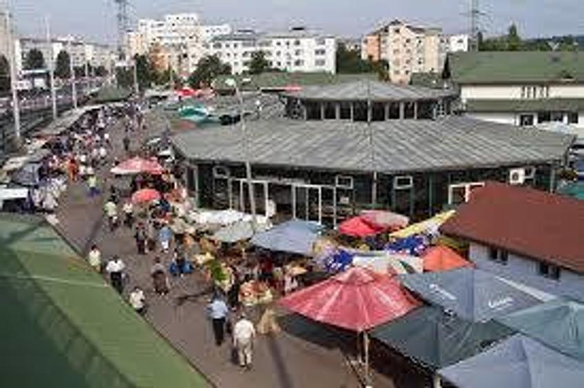 Spa?iu comercial pia?a alexandru - 1