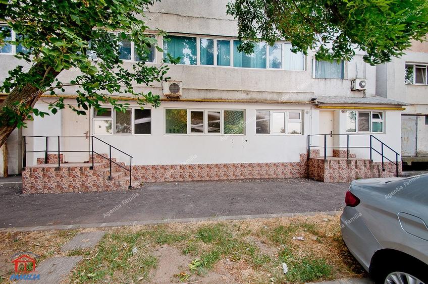 Spatiu comercial parter de bloc BR-uri Agentia de Voiaj - 1