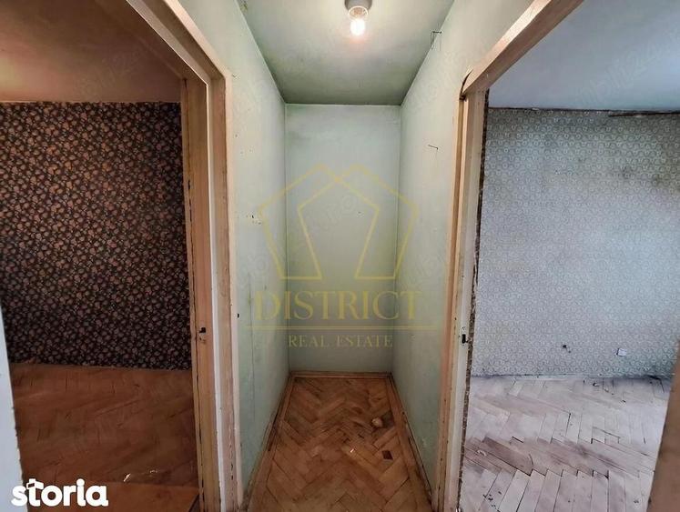 Apartament 3 camere de vanzare - 1