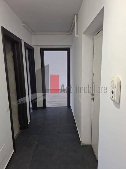 Apartament cu 3 camere de vanzare-Metalurgiei-Aparatorii Patriei-cu centrala - 7