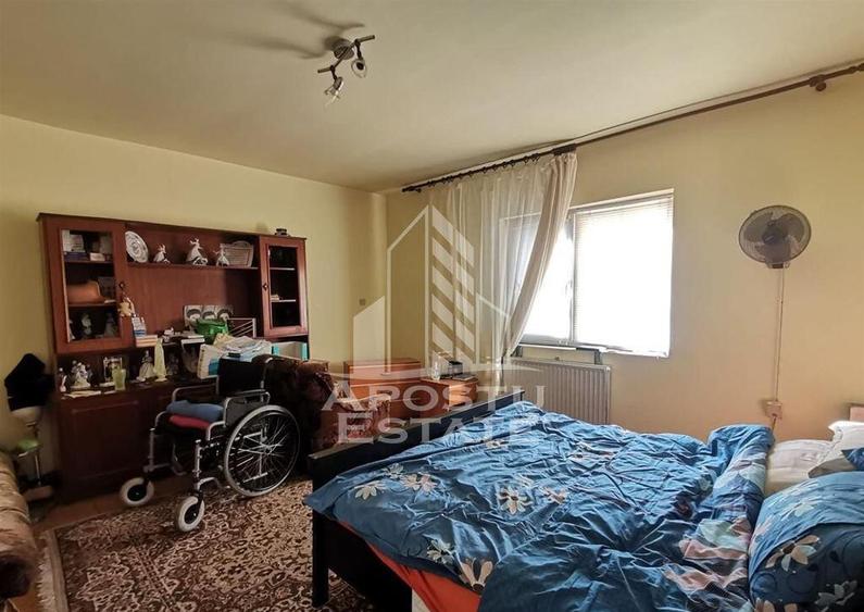 Casa individuala centrala proprie zona Crisan - 1