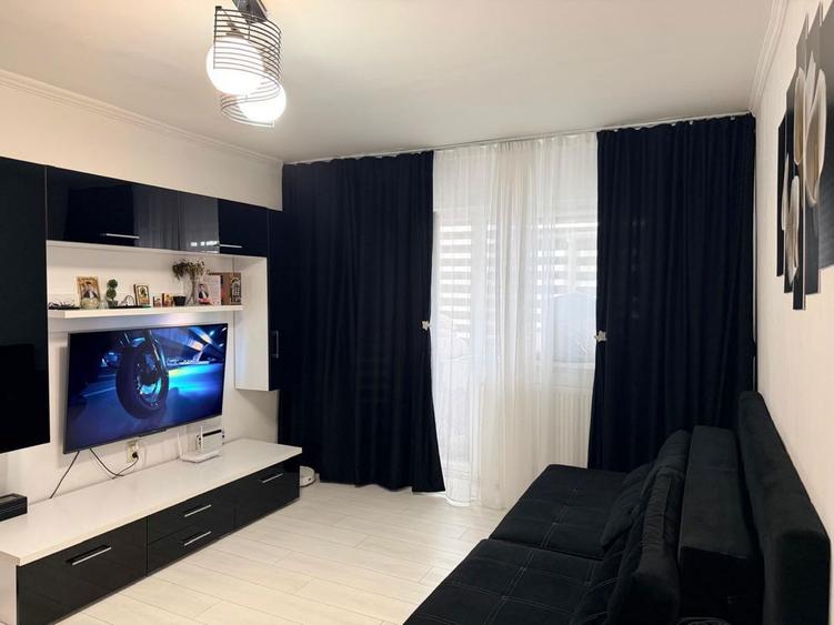 Proprietar vand apartament 2 camere,decomandat, Nord,mobilat si utilat - 2