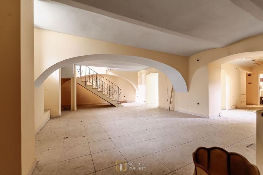 Apartament de v&acirc;nzare la casă, 90 mp utili-Ultracentral Arad - 3