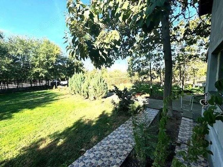 Casa S+P+1E+M pe un teren de 1430 mp in Coteana - 12