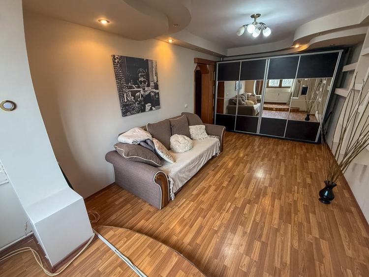 Apartament mobilat si utilat, parcare - 2