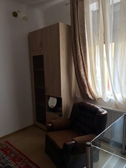 Ultracentral, langa parc, curata, utilata complet - 6