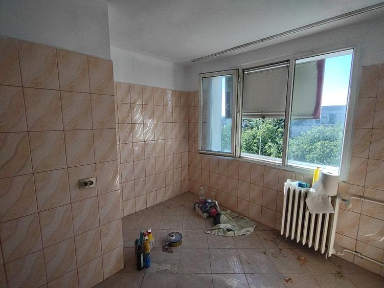 4 camere decomandat - Sos. Alexandria 15 - 9