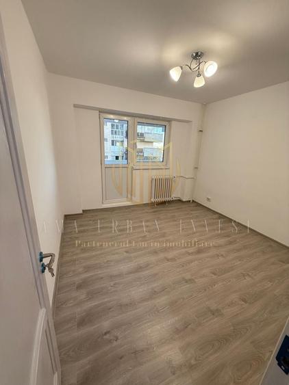 Rahova 4 camere 93 mp ,renovat recent 98000 eur - 3
