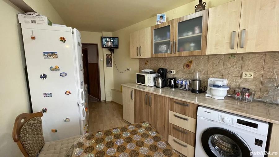 Vand apartament cu doua camere - 10