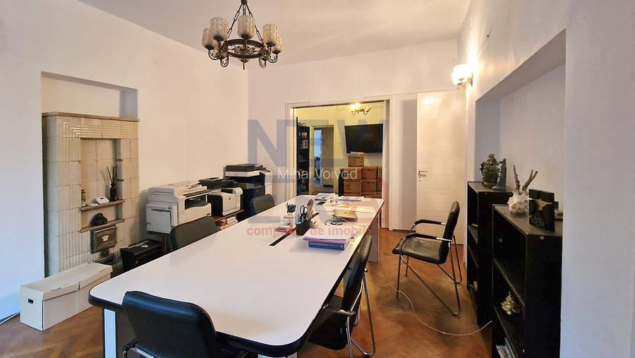 Apartament de 4 camere in vila interbelica complet renovata - zona Unirii