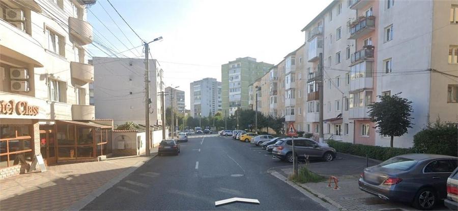 Spațiu comercial, de 200 mp, în Hipodrom 1