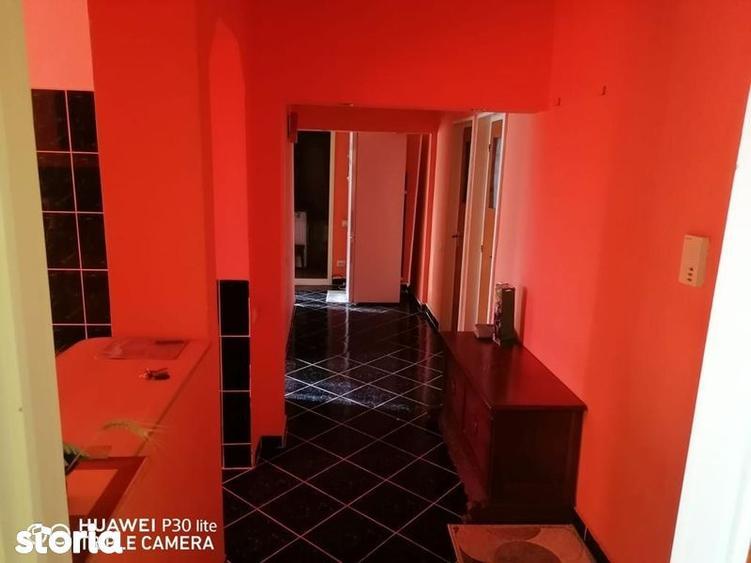 Apartament 3 camere de inchiriat - 1