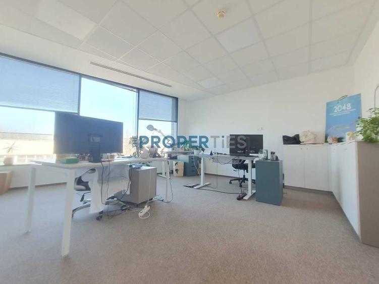 Comision 0! Spatiu birouri in zona Pasaj Aerogarii -  186mp - 1