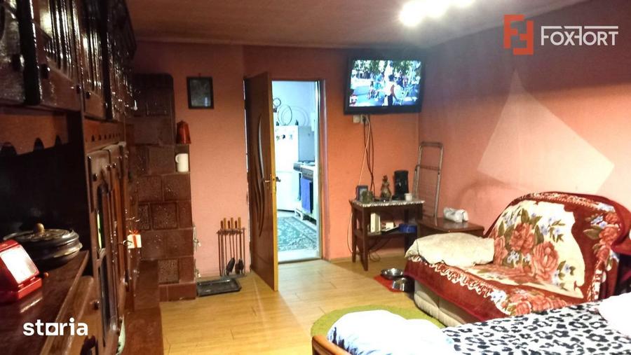 Casa individuala + hala de vanzare in Grabat - 3