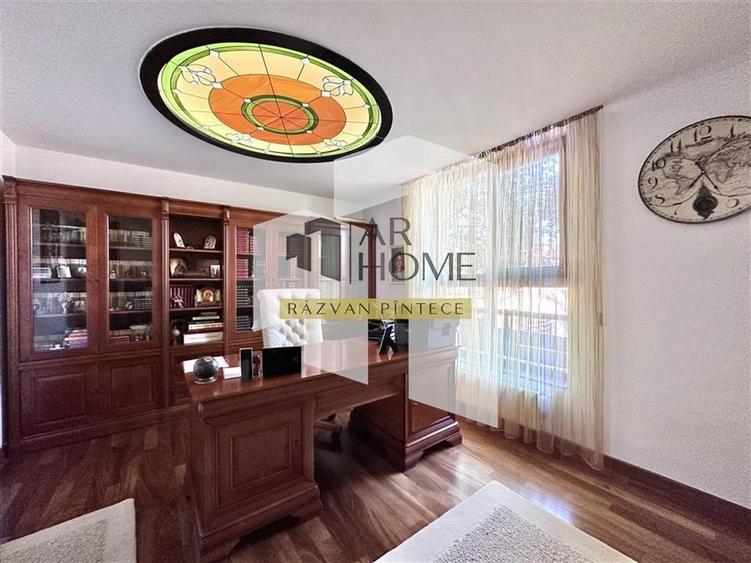 Proprietate impresionanta cu piscina interioara, zona centrala, Ploies - 16