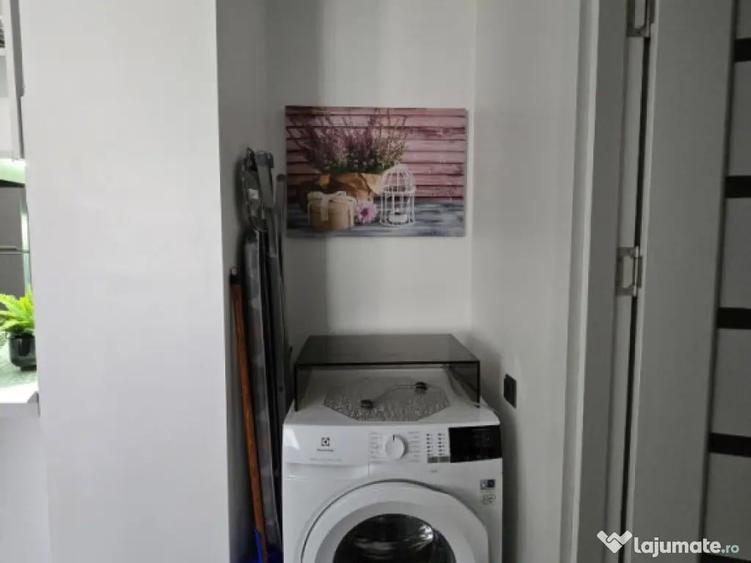 Apartament modern in Sinaia | Loc de parcare + Piscina in - 1