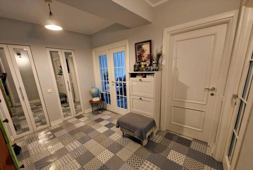 APARTAMENT 3 CAMERE 2/8 BL 1993 MONOLIT 90MP RENOVAT COMPLET MOBILAT SI UTILAT APARTAMENT 3 CAMERE 2/8 BL 1993 MONOLIT 90MP RENOVAT COMPLET MOBILAT SI UTILAT