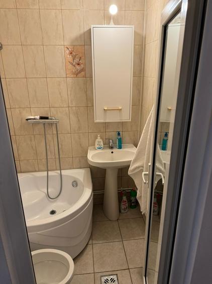 Proprietar vand garsoniera I2 in spate la Reno - 15