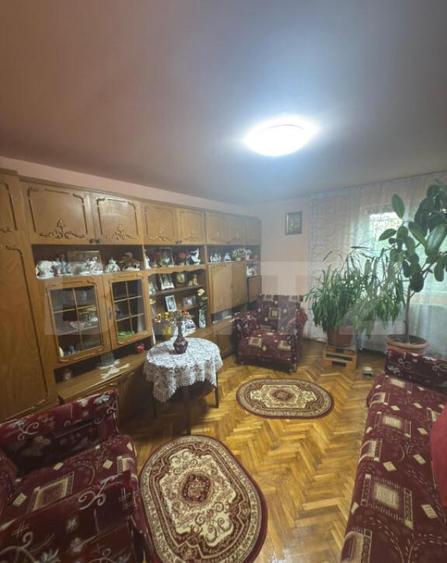 Casa de vanzare 5 camere + dependente - 20