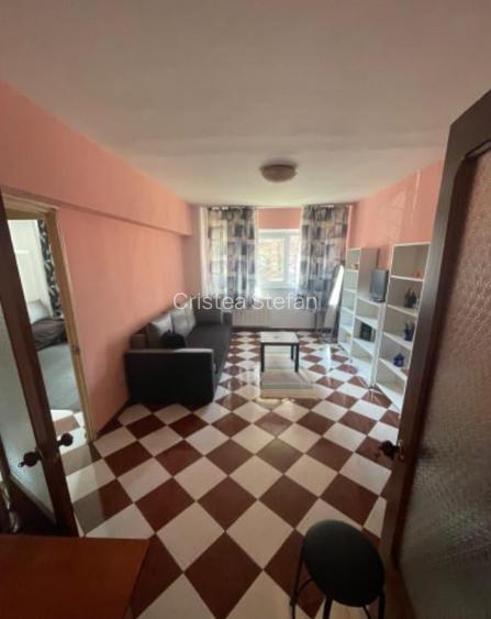 Vanzare apartament 2  camere Titan