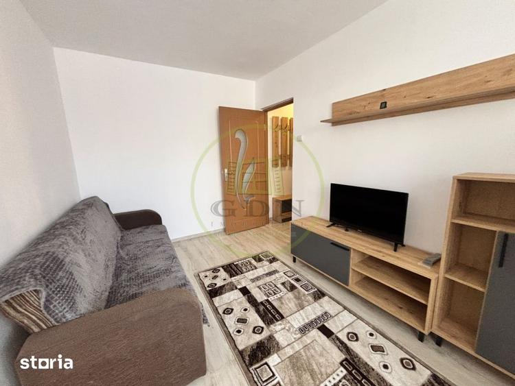 Apartament cu 2 camere semidecomandat, mobilat în Valea Rosie