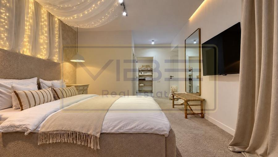 Apartament cu 3 camere semidecomandat, mobilat în Tătărași
