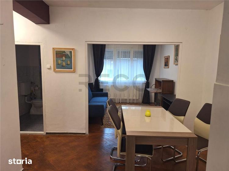Apartament cu 3 camere decomandat în Central