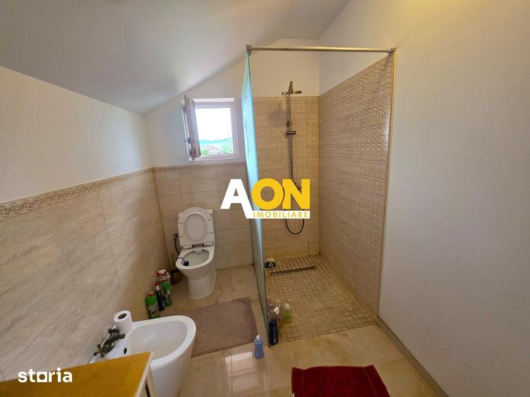 Casă cu 4 camere cu Teren 651 Mp în Sântimbru