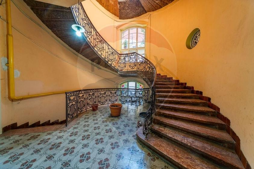 Apartament cu doua camere pe strada Episcopiei - 5
