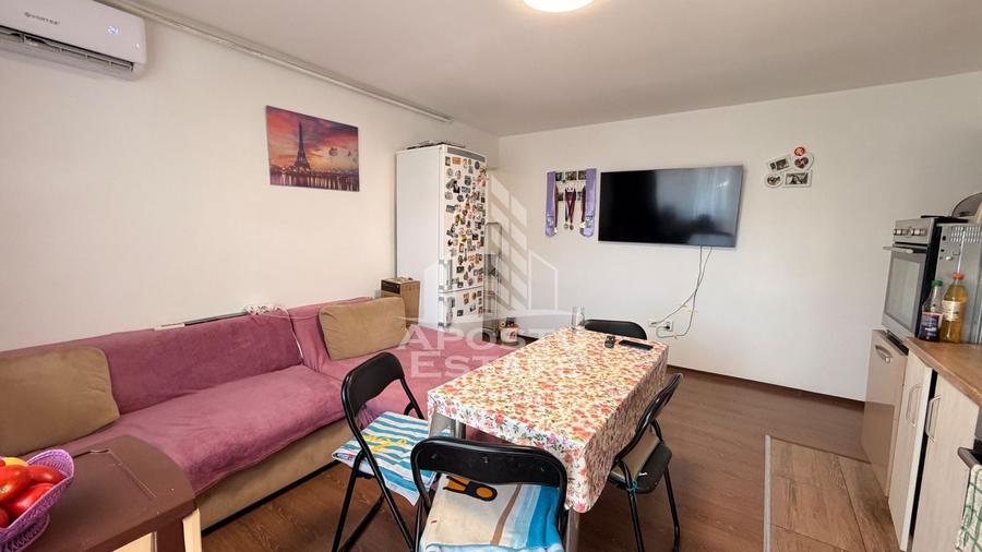 Apartament cu 3 camere decomandat, mobilat în Telegrafului