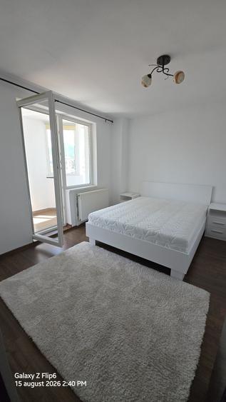 Apartament cu 2 camere decomandat în 22 Decembrie