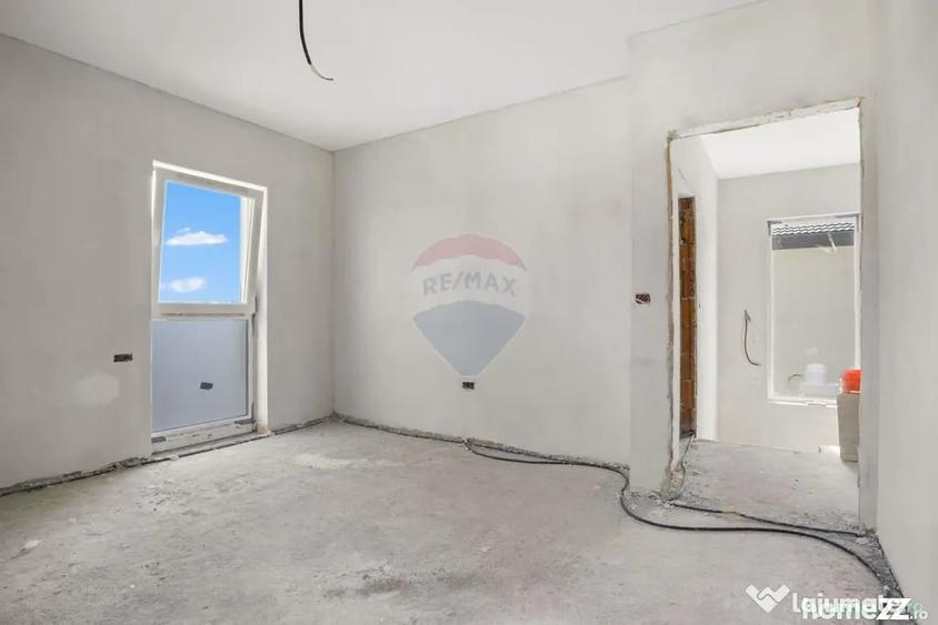 Casă cu 5 camere cu Teren 392 Mp în 6 Vânători