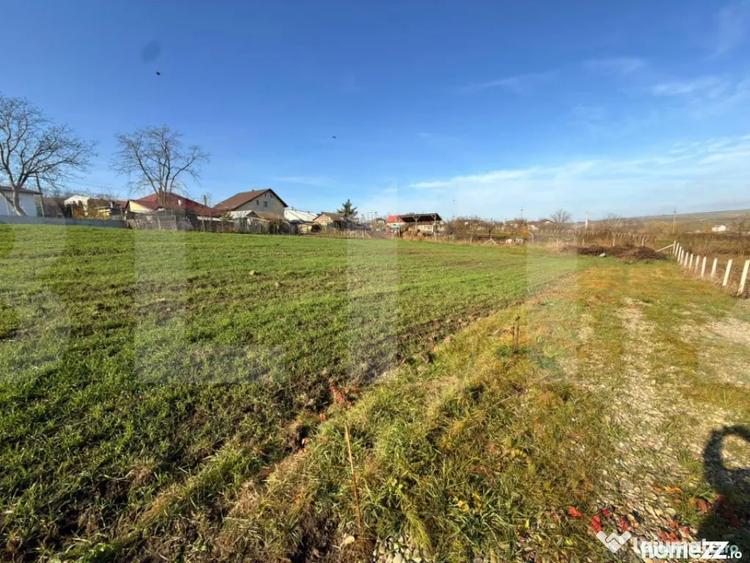 Teren de 3750 mp, în Central