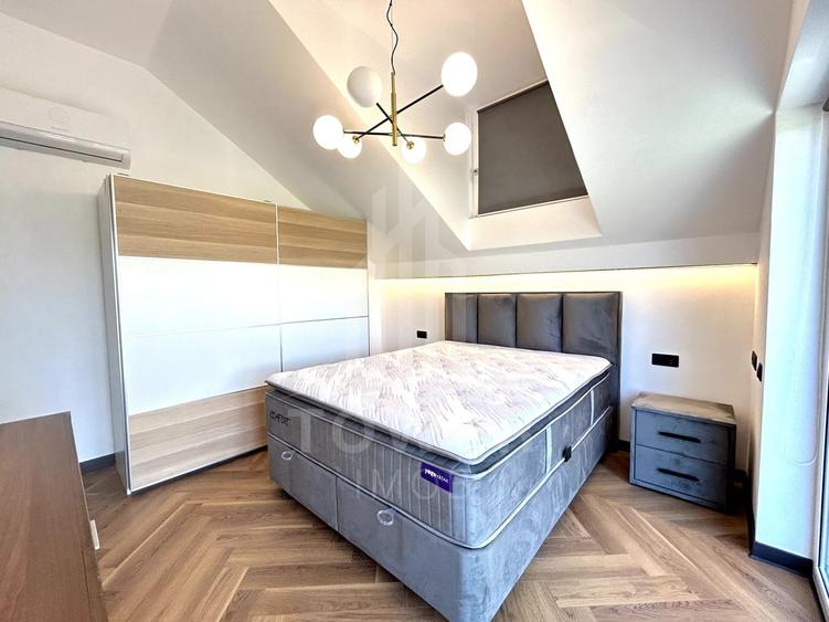 Apartament cu 3 camere decomandat, mobilat în Turnișor