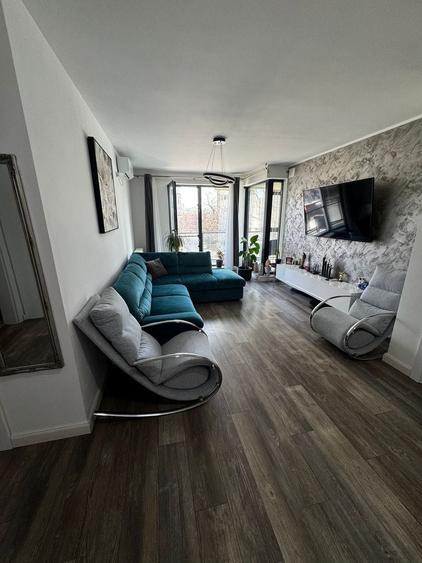 Apartament cu 2 camere decomandat, mobilat în Tomis Nord