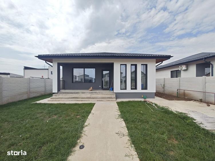 Casă cu 3 camere în Berceni