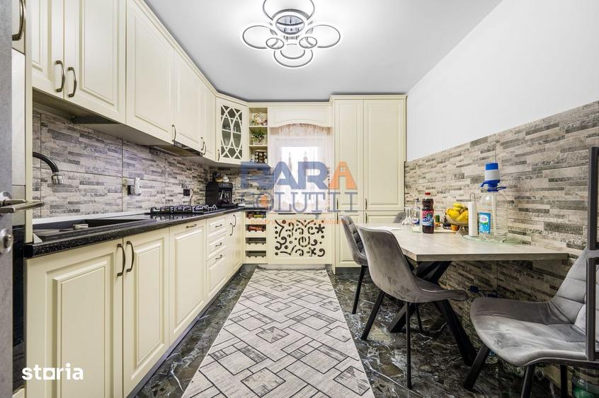 Apartament cu 4 camere, mobilat în Central