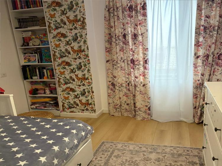 3 camere bilateral Nicolae Romanescu - proprietate privata - 8