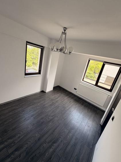 Vand Apartament 3 camere - 6