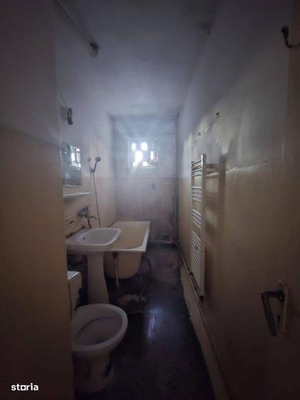 De vanzare apartament cu 2 camere si balcon, 38.000 euro - 7