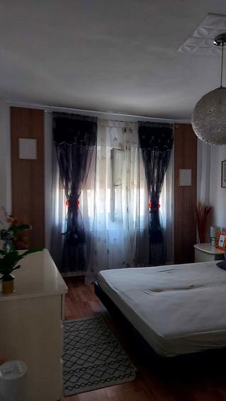 Inchitiez aptament cu o camera,40 m,zona Bulevard,pizzeria Grigo,cu vedere la bulevard - 4