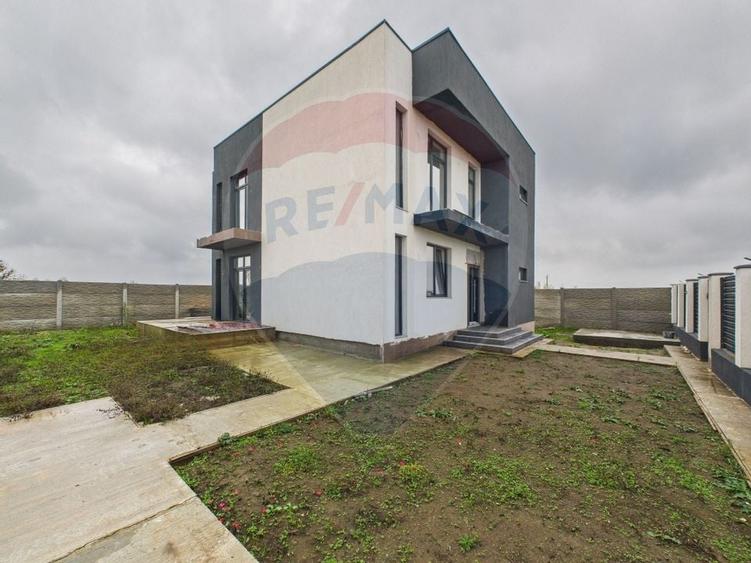 Casa moderna cu 4 camere de vanzare - Zona Ganeasa - Moara Domnesca - 1