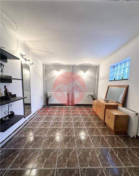 Casa cu Teren de 300 mp, zona Palas - comision 0 cumparator - 8