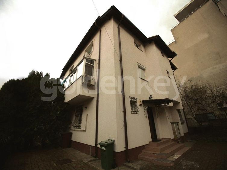 Vila moderna cu 5 camere langa parc - 20