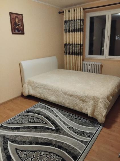 Basarabia - 3 camere , 2 bai, posibilitate montare centrala - 3